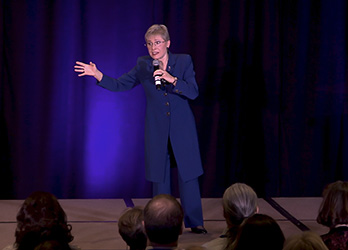 Patricia Fripp, CSP, CPAE - Hall of Fame Professional Keynote Speaker, Executive Speech Coach